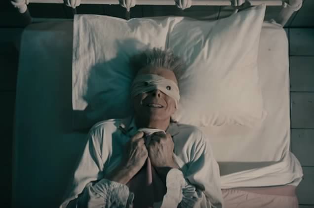 david-bowie-lazarus-vid-bed-2016-billboard-650